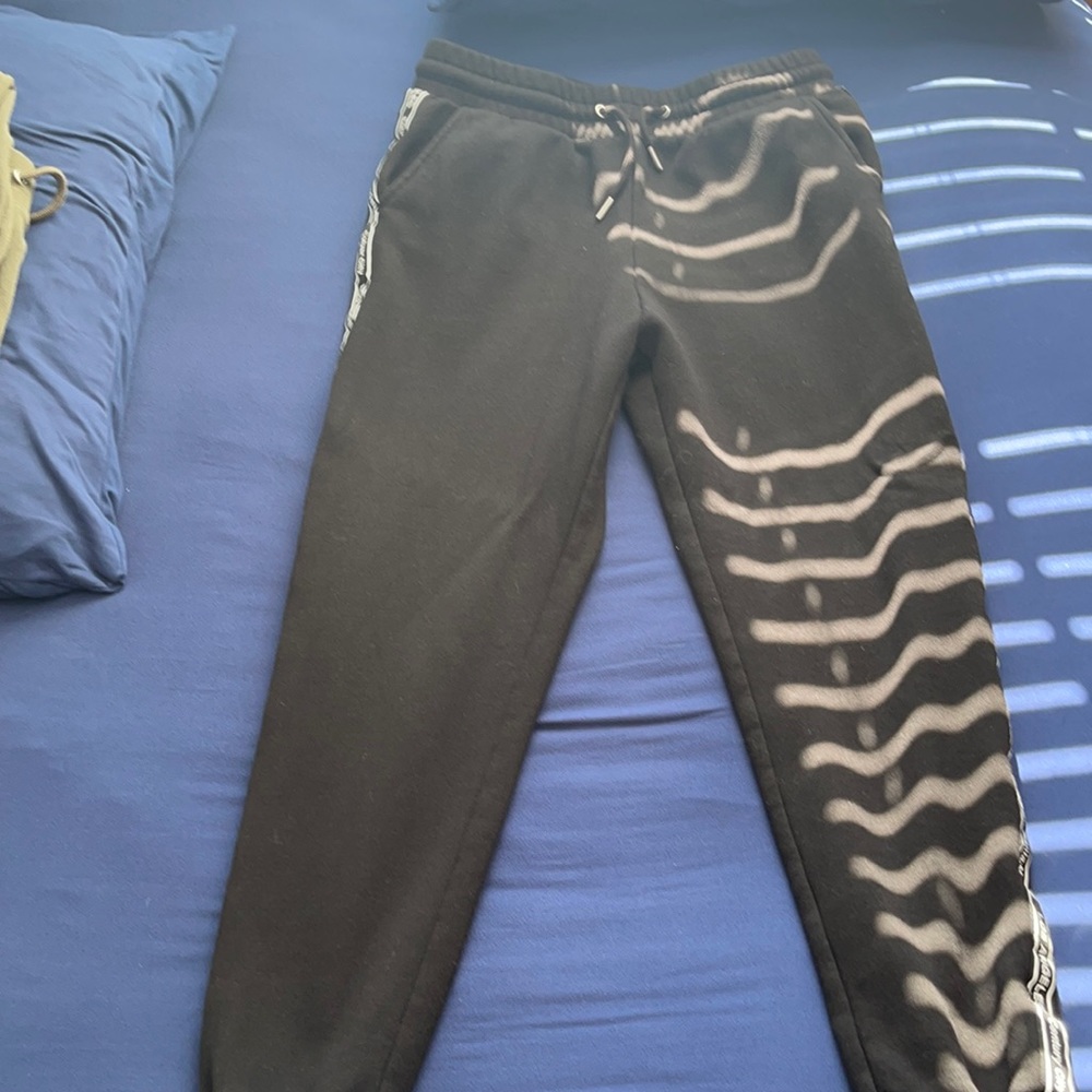Black joggers